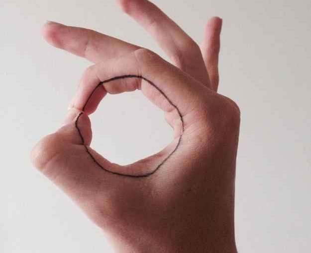 Geometric Tattoo Finger Ideas