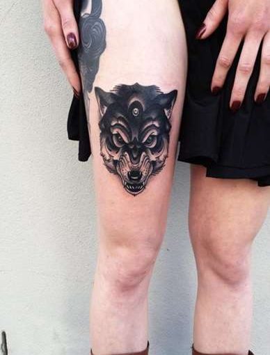 Wolf Tattoo Thigh Ideas